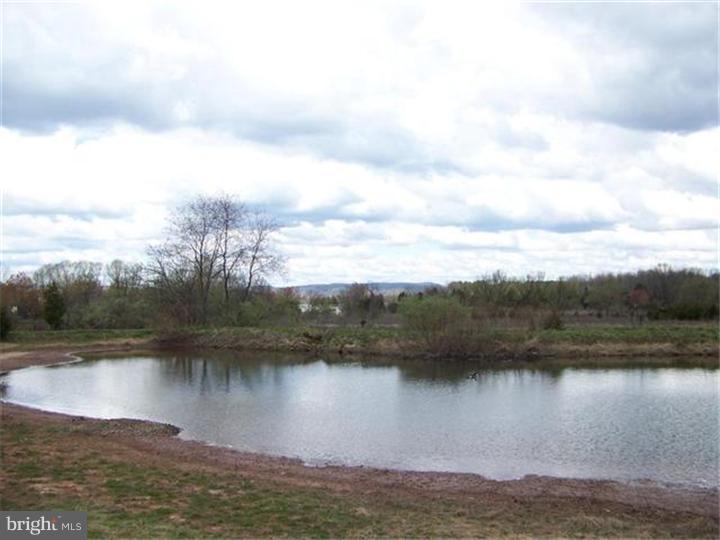 1451 Markley Road Pennsburg, PA 18073 - Photo 7 of 23 View in Back