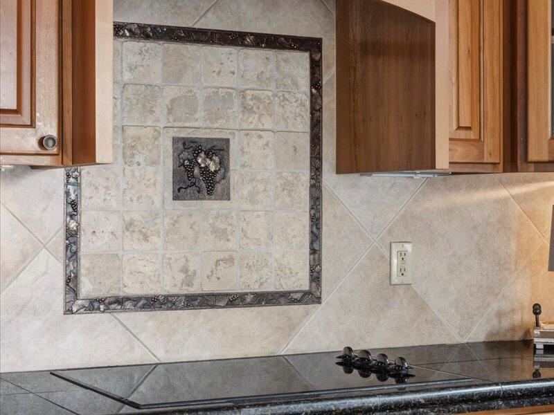 1747 Turnstone Road Redmond, OR 97756 - Photo 11 of 96