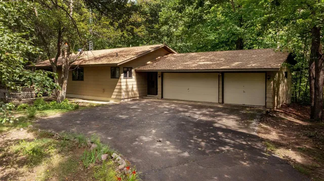$300,000 | 20472 Scenic Road, Ironton, MN 56455