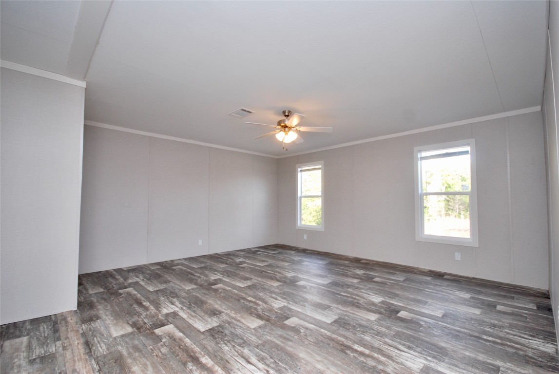 1727 Davis Road West Point, TX 78963 - Photo 19 of 40 a view of a livingroom with a window