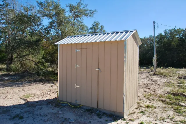 $389,000 | 1727 Davis Road, West Point, TX 78963