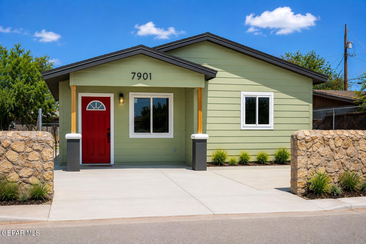 7901 Lirio Road El Paso, TX 79915 - Photo 1 of 23 RENDER