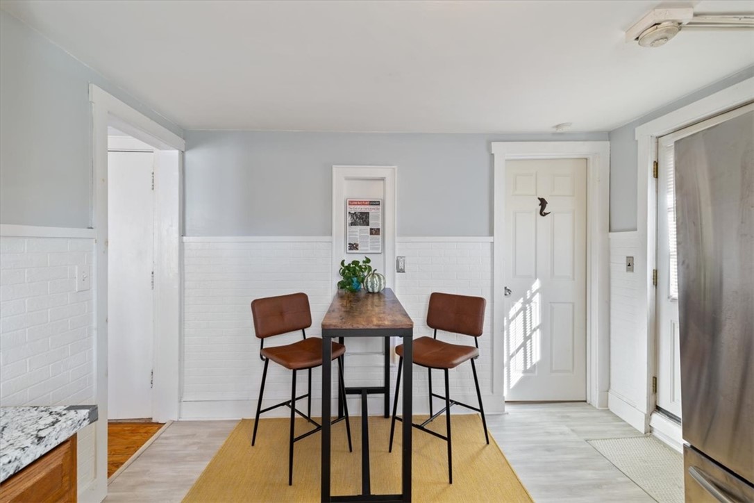 33 Grove Avenue, Unit 5 Westerly, RI 02891 - Photo 17 of 30