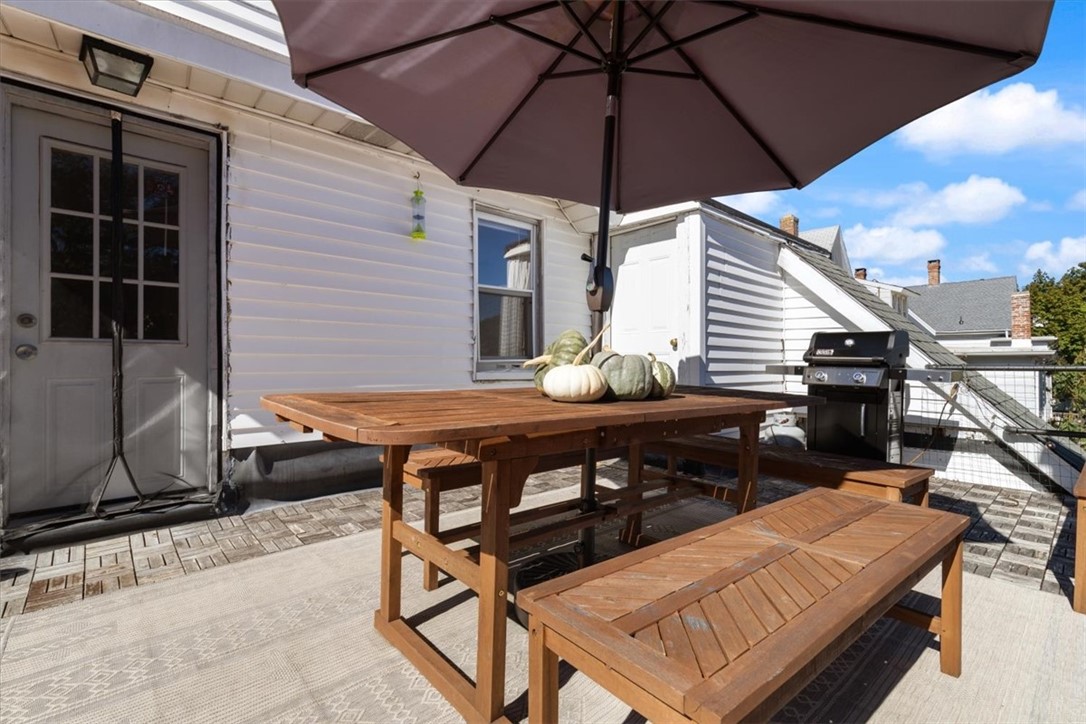 33 Grove Avenue, Unit 5 Westerly, RI 02891 - Photo 27 of 30