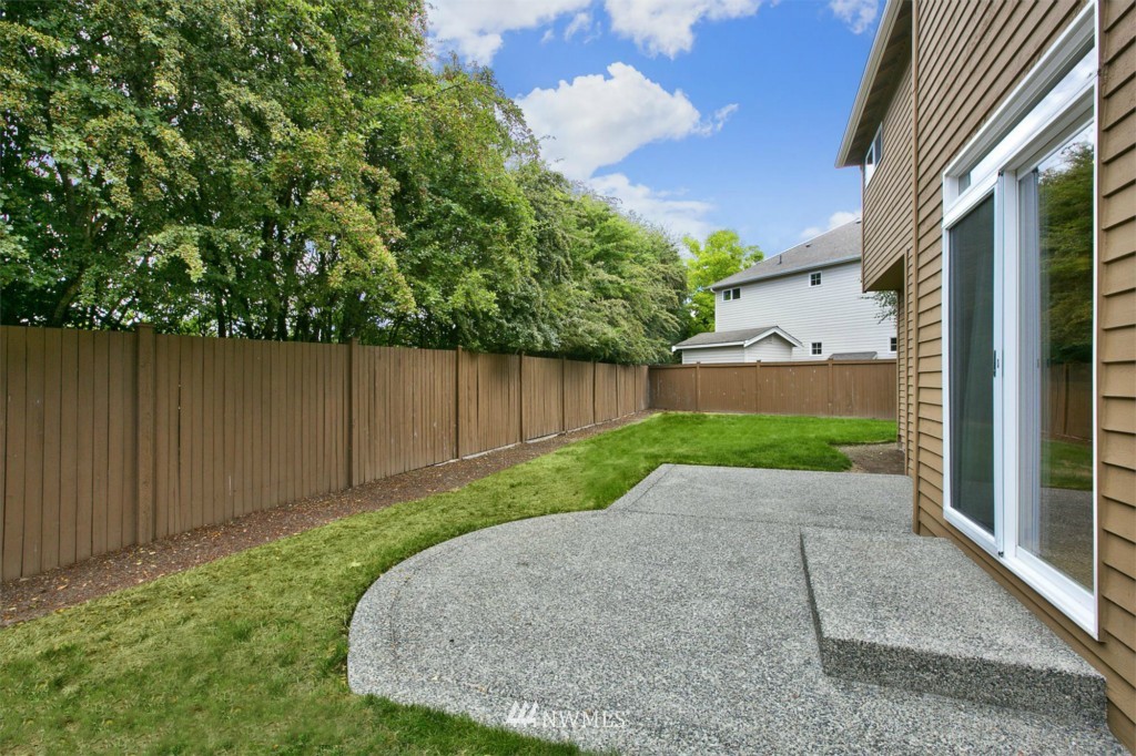 20615 38th Drive Southeast Bothell, WA 98021 - Photo 22 of 23 Gallery Image 22