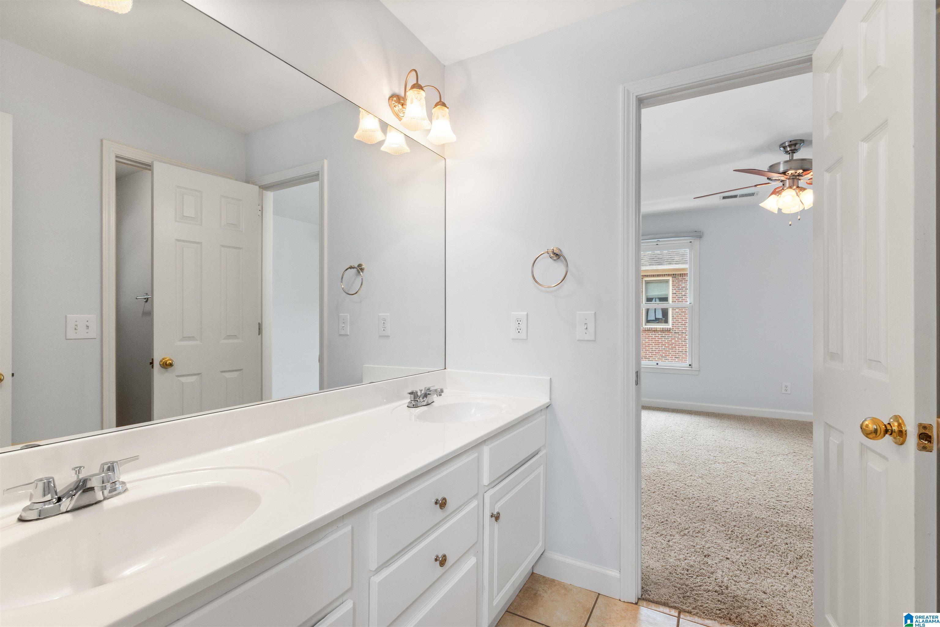 5155 Sapphire Ridge Hoover, AL 35244 - Photo 27 of 63 Gallery Image 27