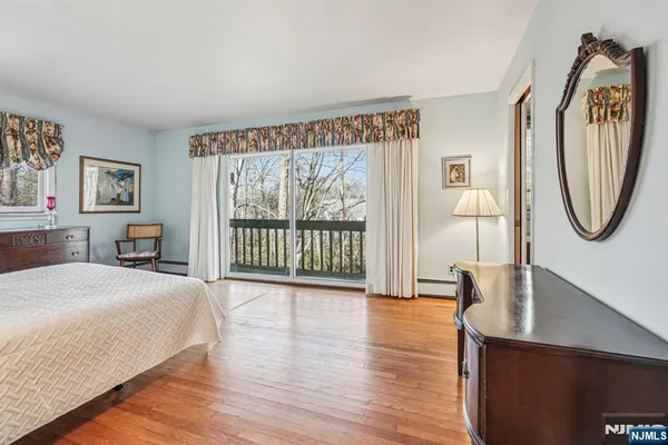 $1,395,000 | 873 Olentangy Road, Franklin Lakes, NJ 07417