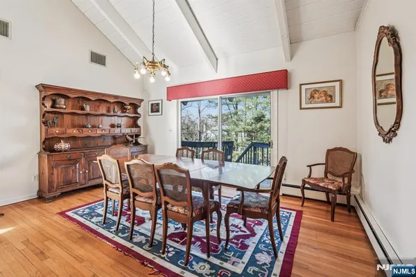 $1,395,000 | 873 Olentangy Road, Franklin Lakes, NJ 07417