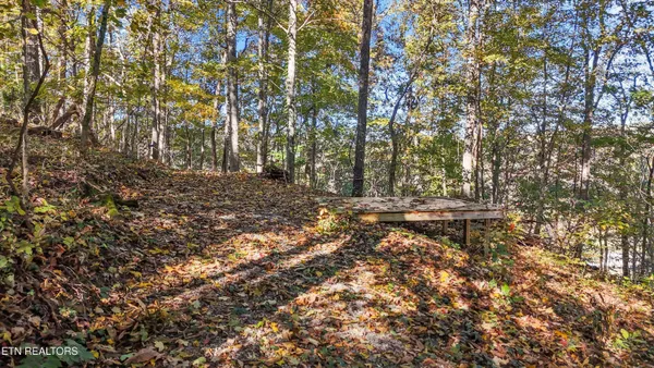 $159,900 | 233 Highway 370, Luttrell, TN 37779