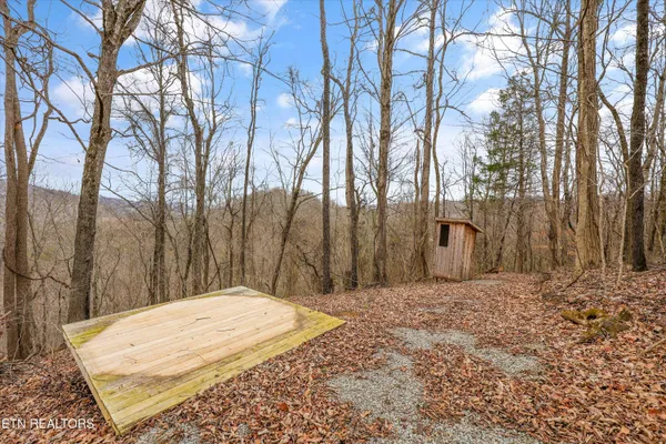 $159,900 | 233 Highway 370, Luttrell, TN 37779