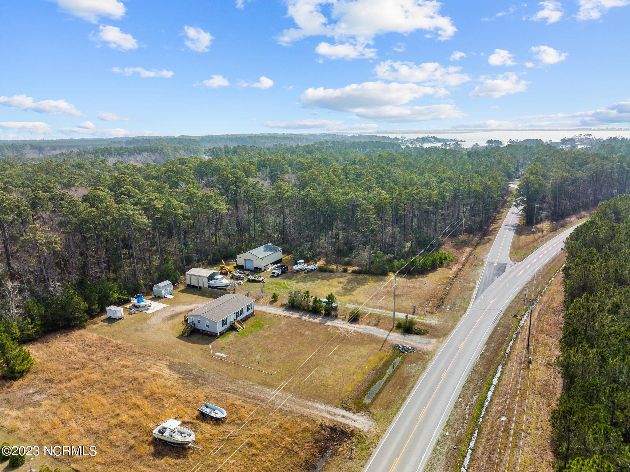 1019 Harkers Island Road Beaufort, NC 28516 - Photo 24 of 37 Aerial View