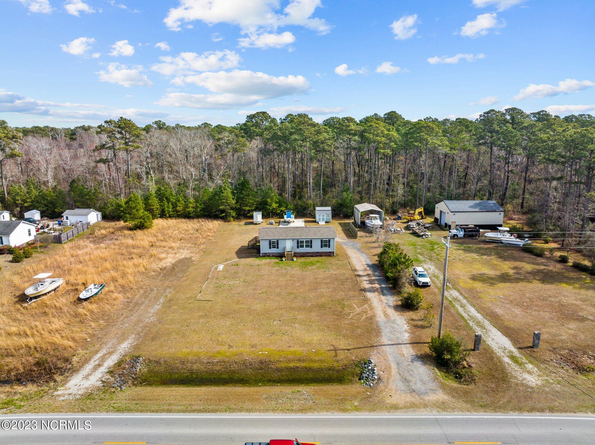 1019 Harkers Island Road Beaufort, NC 28516 - Photo 25 of 37 Aerial Front View