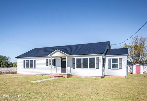 $290,000 | 2600 Manning Road, Jamesville, NC 27846