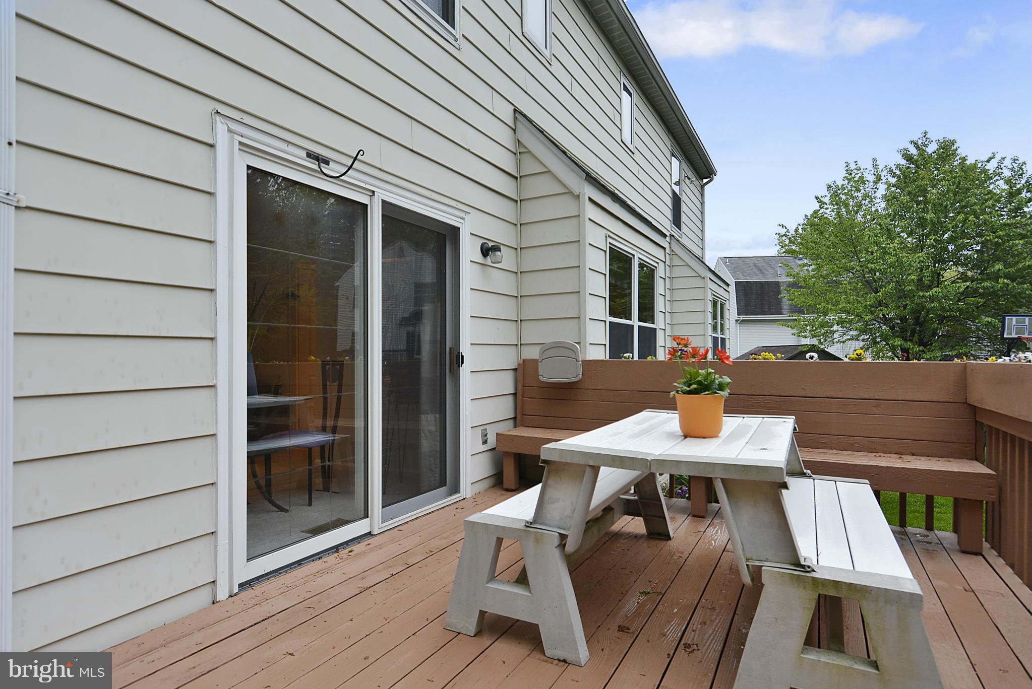 11501 Daffodil Lane Silver Spring, MD 20902 - Photo 16 of 30 Deck off Family Room