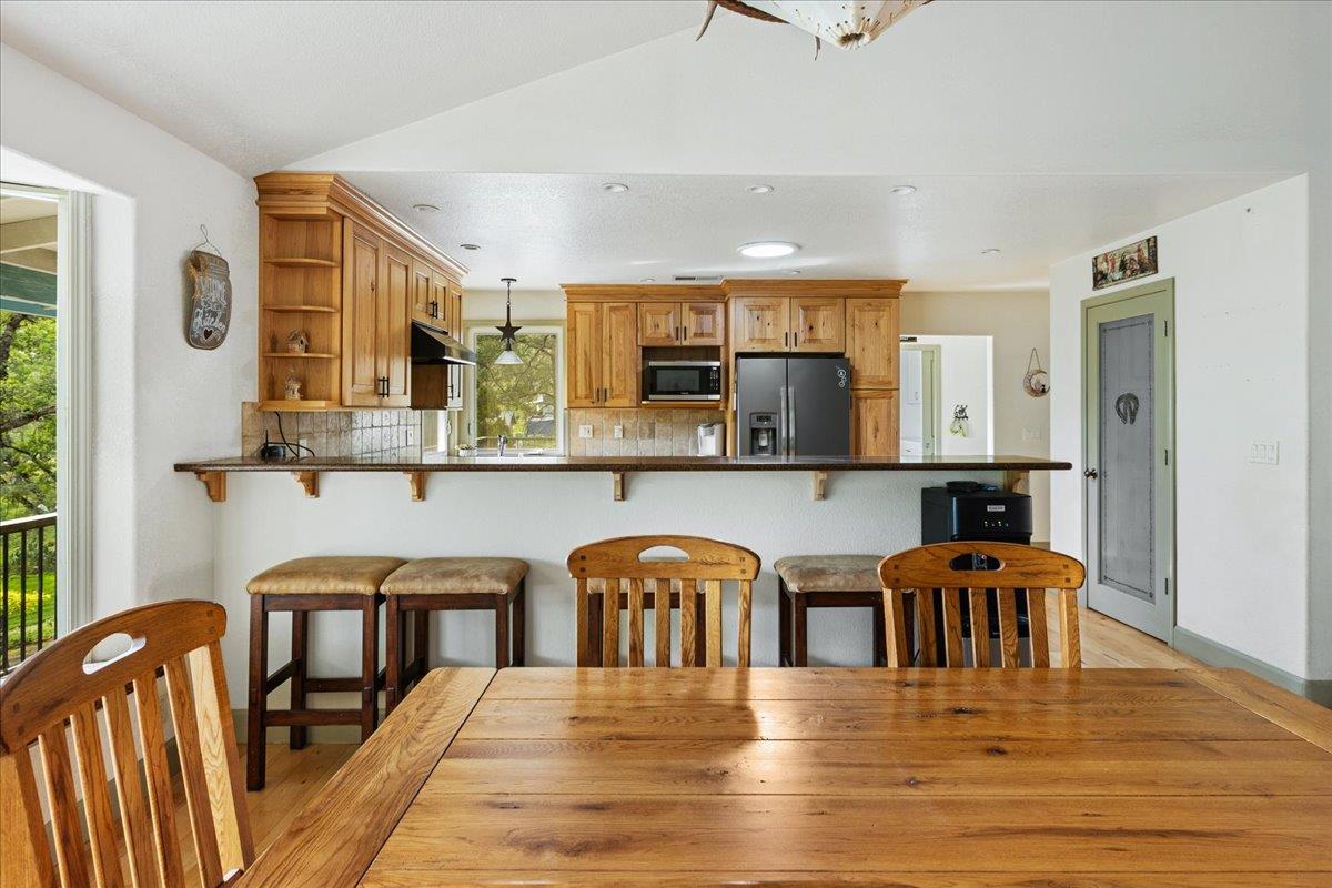 12242 Woodacre Road Grass Valley, CA 95949 - Photo 13 of 48