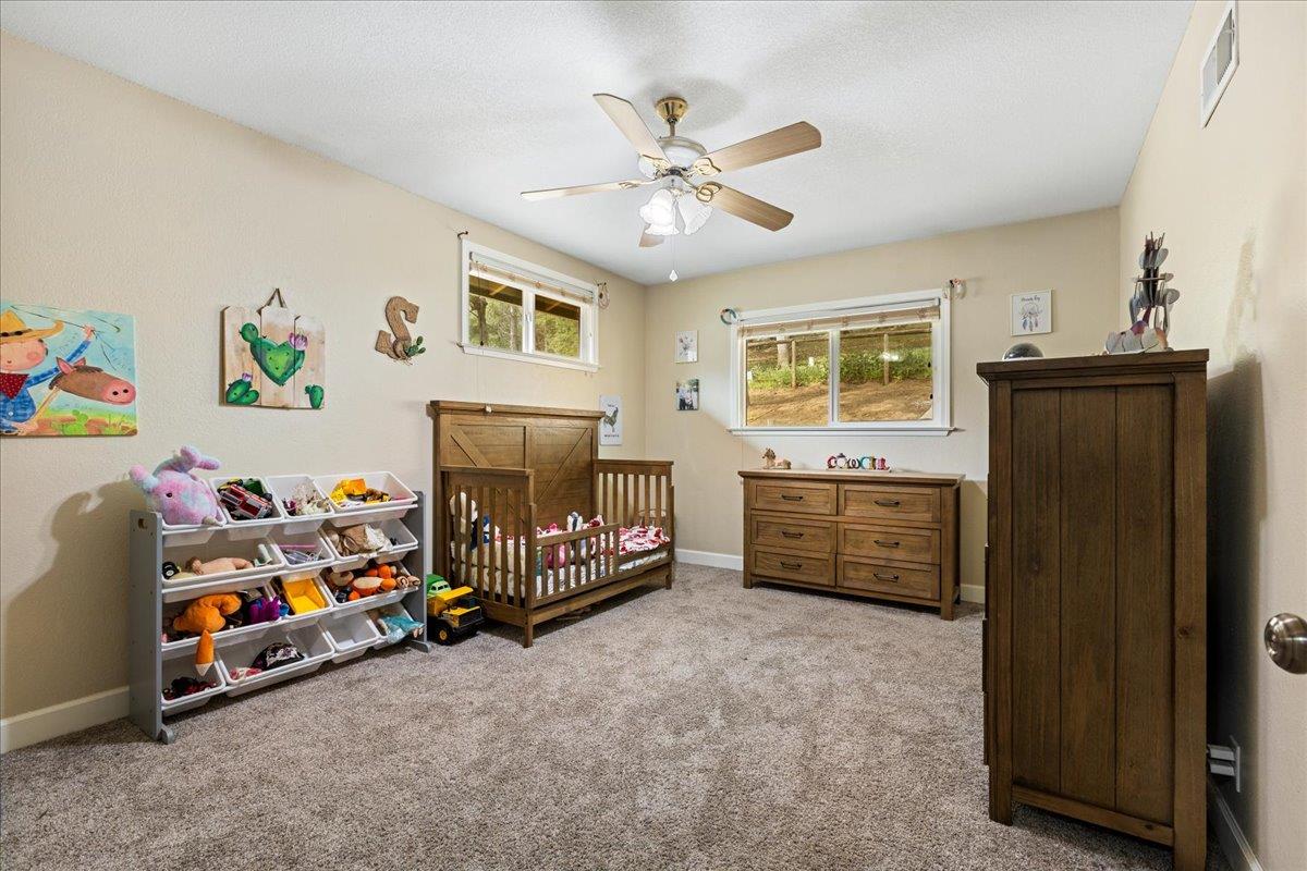 12242 Woodacre Road Grass Valley, CA 95949 - Photo 25 of 53