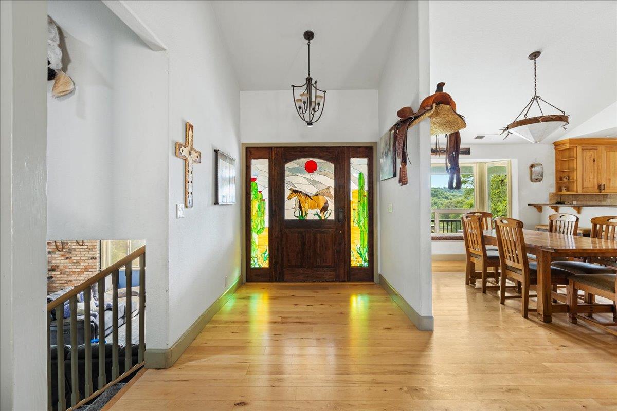 12242 Woodacre Road Grass Valley, CA 95949 - Photo 6 of 48