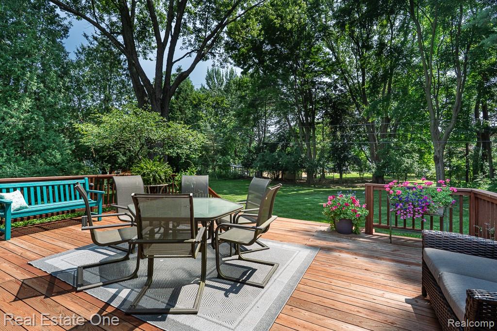 471 Elmhill Road Rochester Hills, MI 48306 - Photo 13 of 34