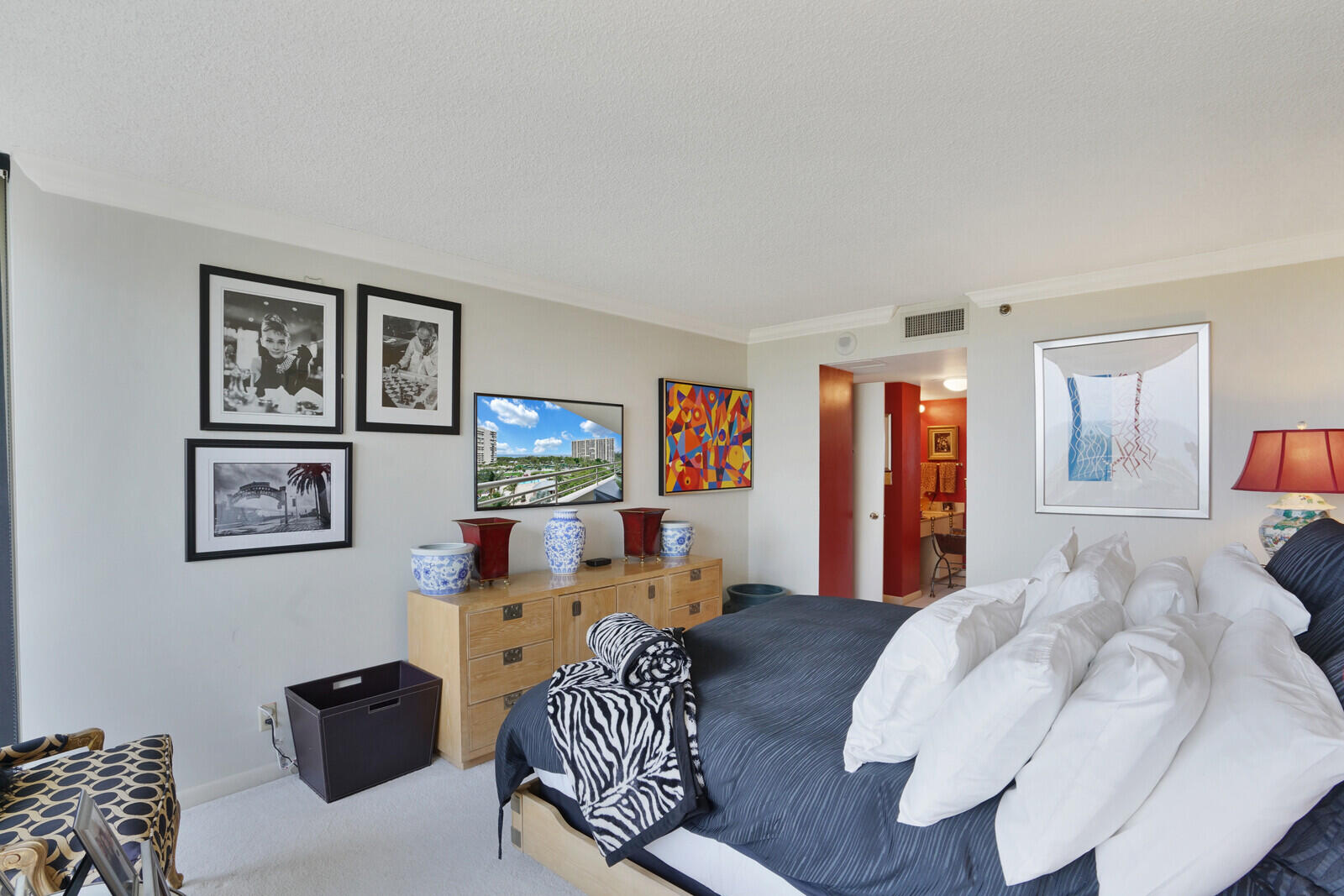 4101 North Ocean Boulevard, Unit D602 Boca Raton, FL 33431 - Photo 23 of 30 MASTER BEDROOM