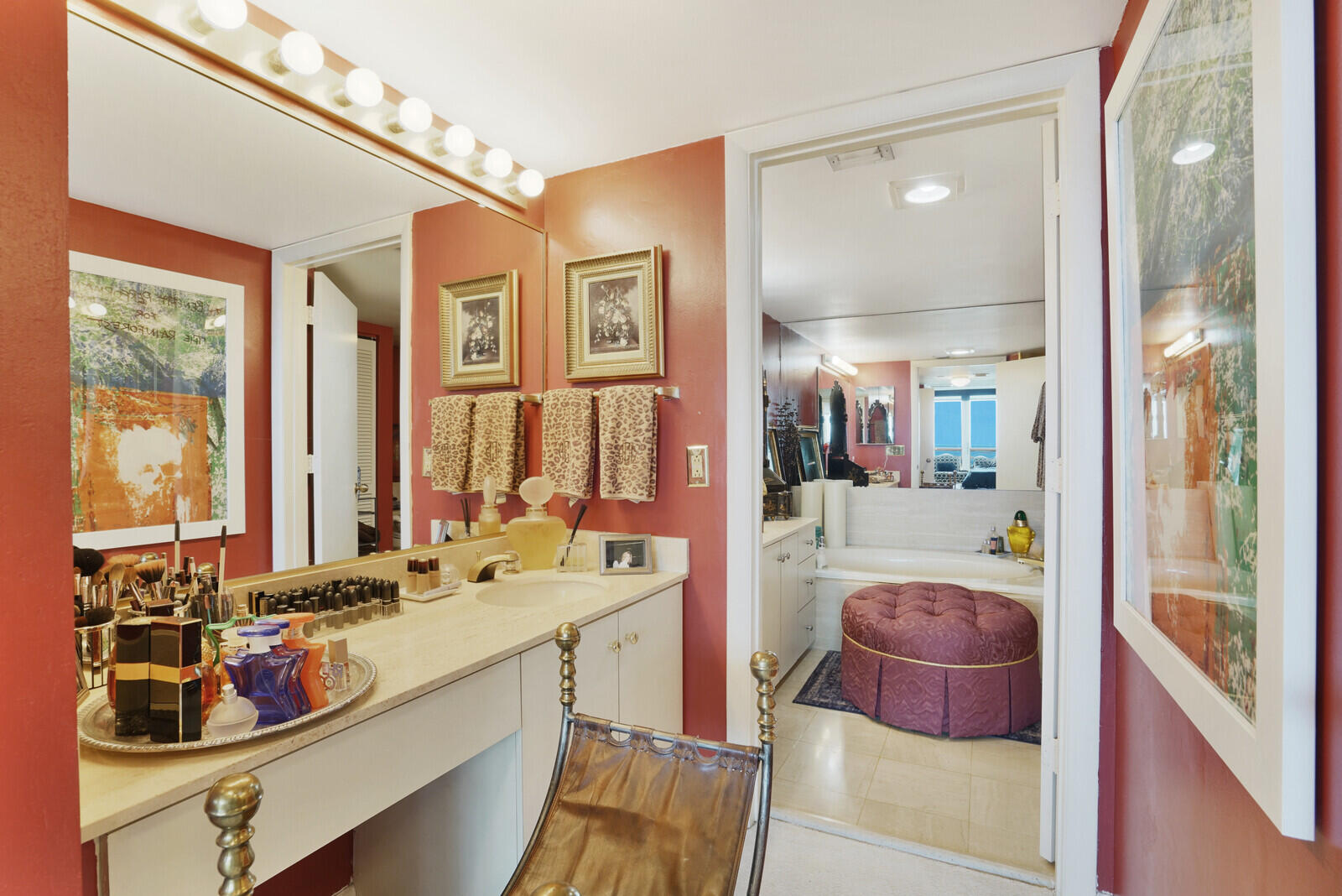 4101 North Ocean Boulevard, Unit D602 Boca Raton, FL 33431 - Photo 24 of 30 MASTER BATH SITTING AREA