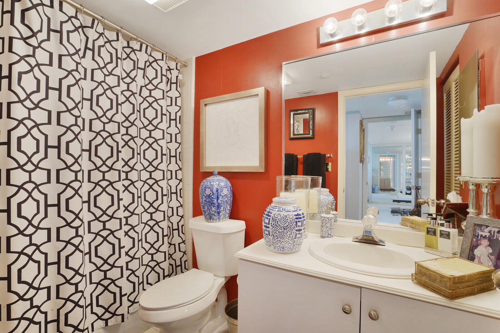 4101 North Ocean Boulevard, Unit D602 Boca Raton, FL 33431 - Photo 30 of 30 GUEST BATH