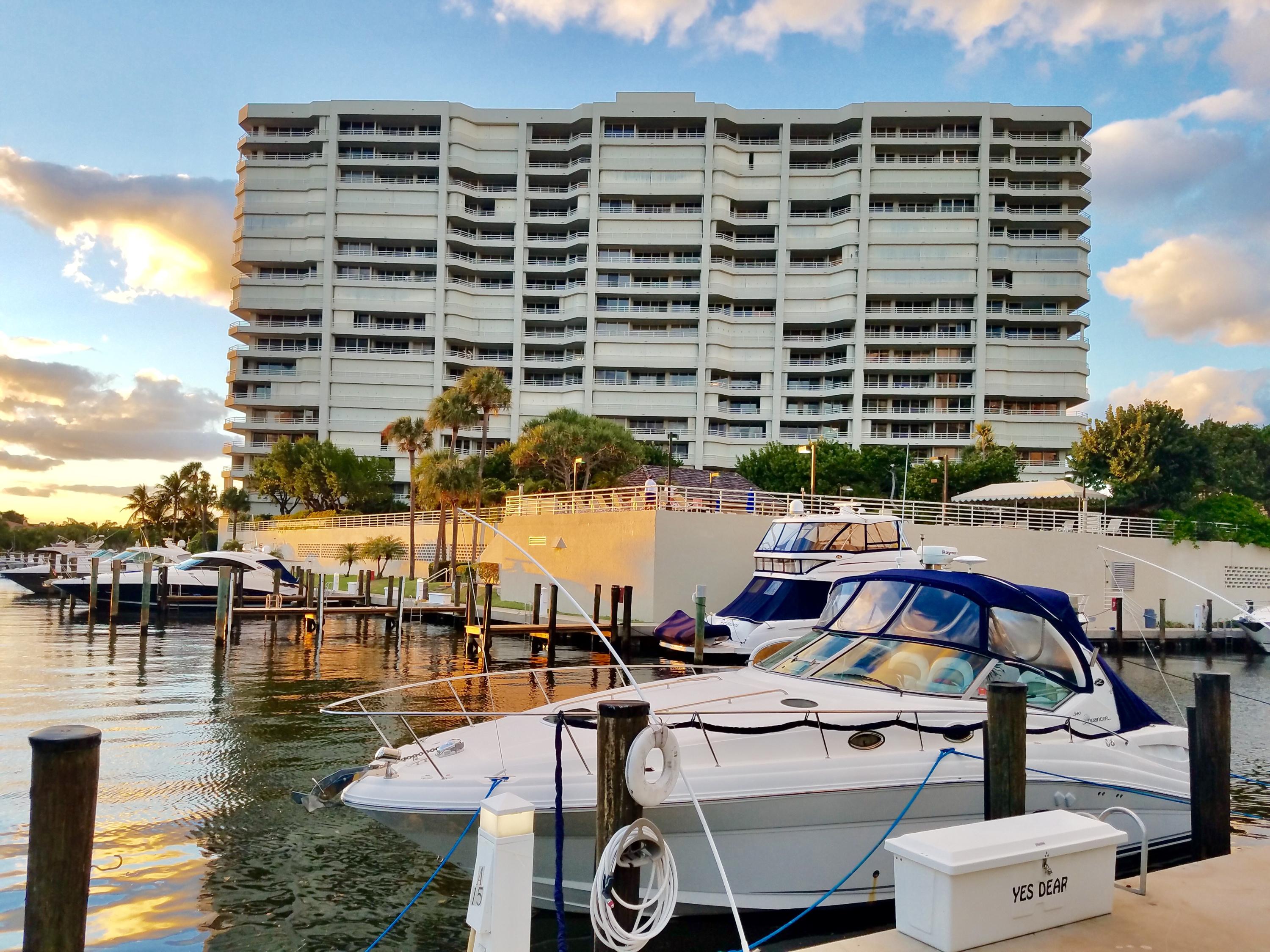 4101 North Ocean Boulevard, Unit D602 Boca Raton, FL 33431 - Photo 5 of 30 SEA RANCH MARINA