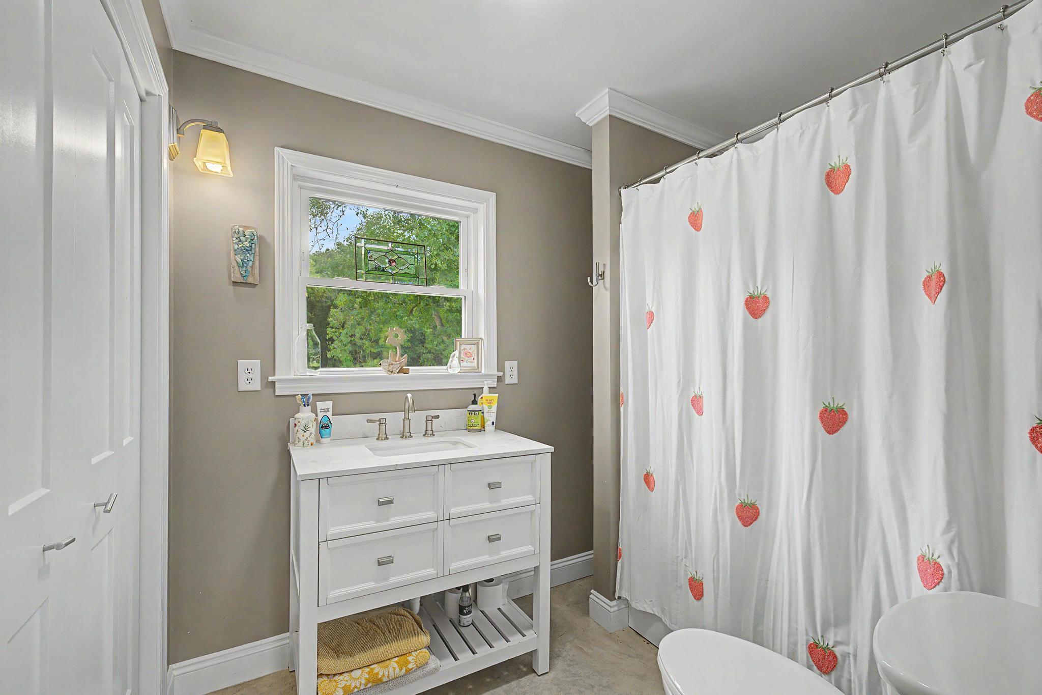 1850 Garcon Point Road Milton, FL 32583 - Photo 24 of 65