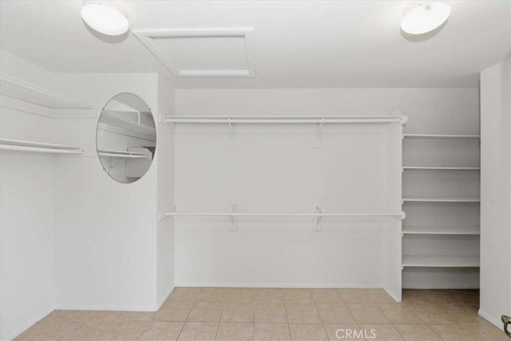 39264 Memory Drive Murrieta, CA 92563 - Photo 28 of 35 a close view of a closet