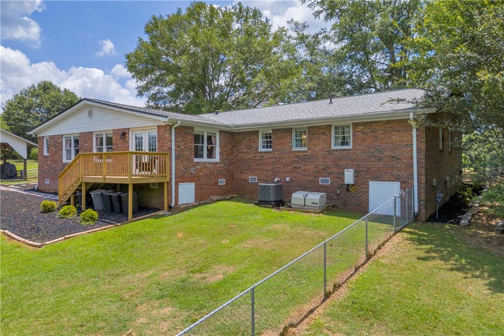 450 Clarks Creek Road North Martin, GA 30557 - Photo 9 of 52