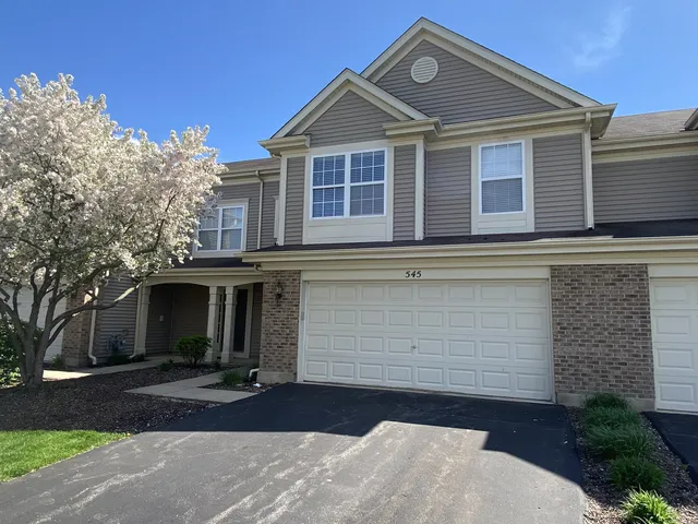 $2,500 | 545 Yorkshire Lane, Pingree Grove, IL 60140