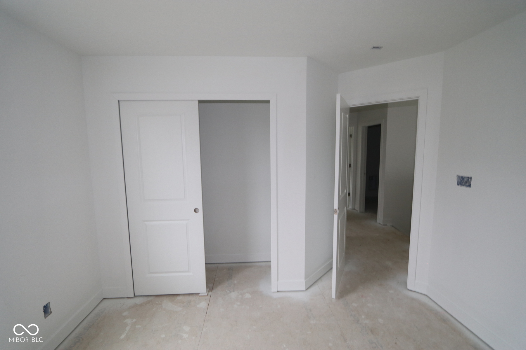 3941 Highcrest Road Indianapolis, IN 46239 - Photo 4 of 12 Gallery Image 4