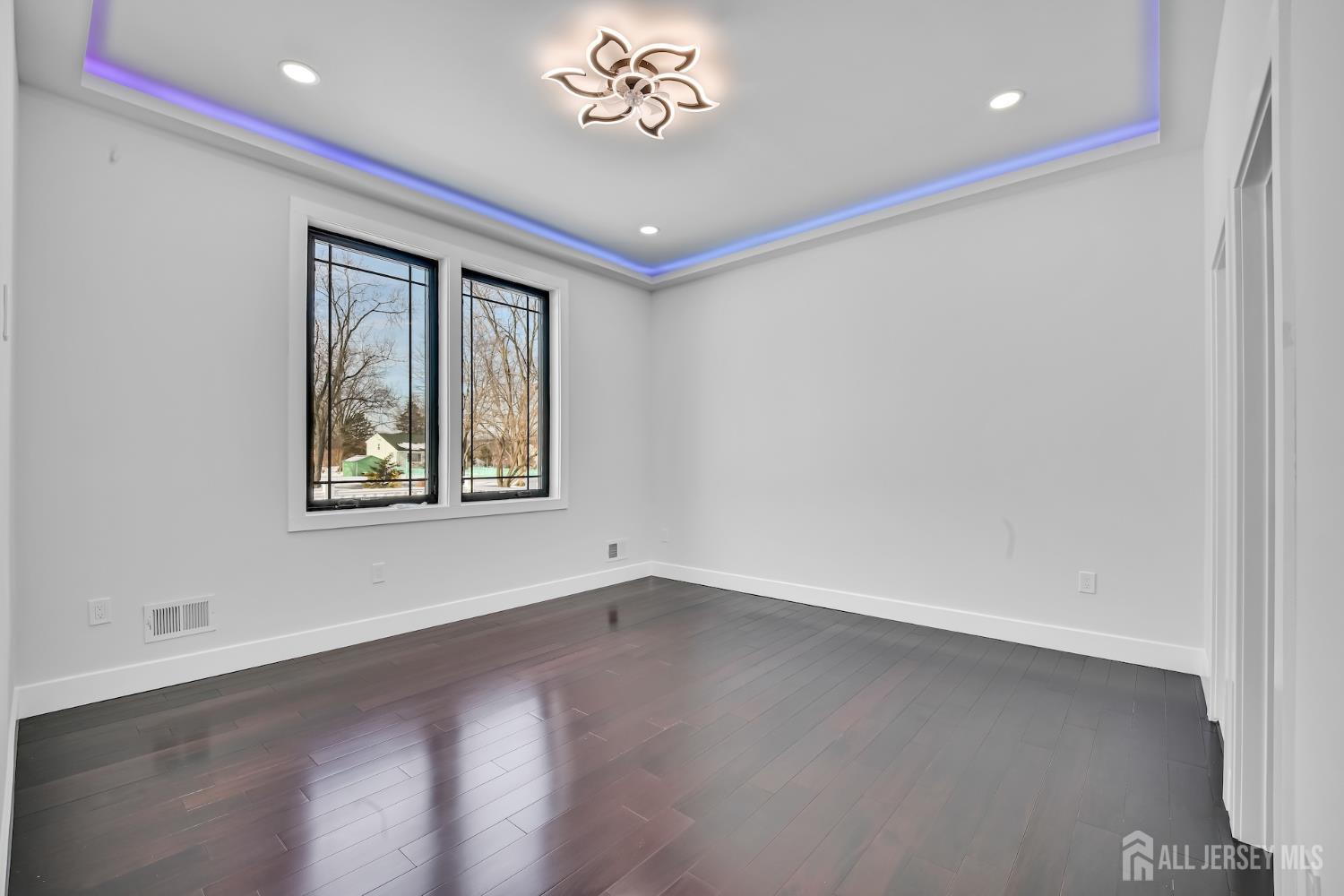 11 Williams Road Kendall Park, NJ 08824 - Photo 25 of 60 an empty room with a window