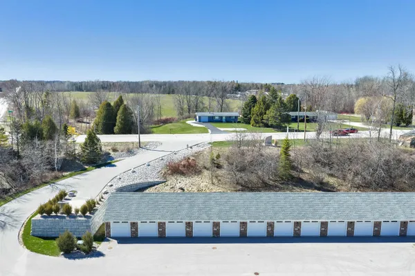 $649,900 | 2622 Lake Street, Algoma, WI 54201