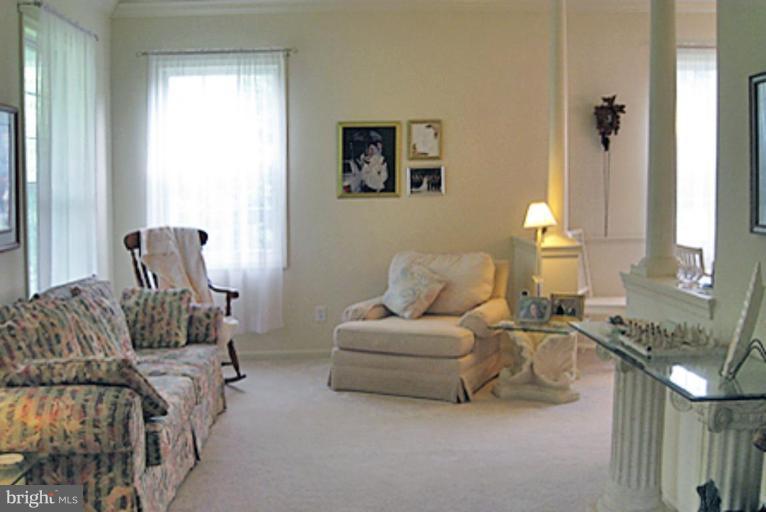 1209 Turkey Point Road Edgewater, MD 21037 - Photo 12 of 29 Living Room #3