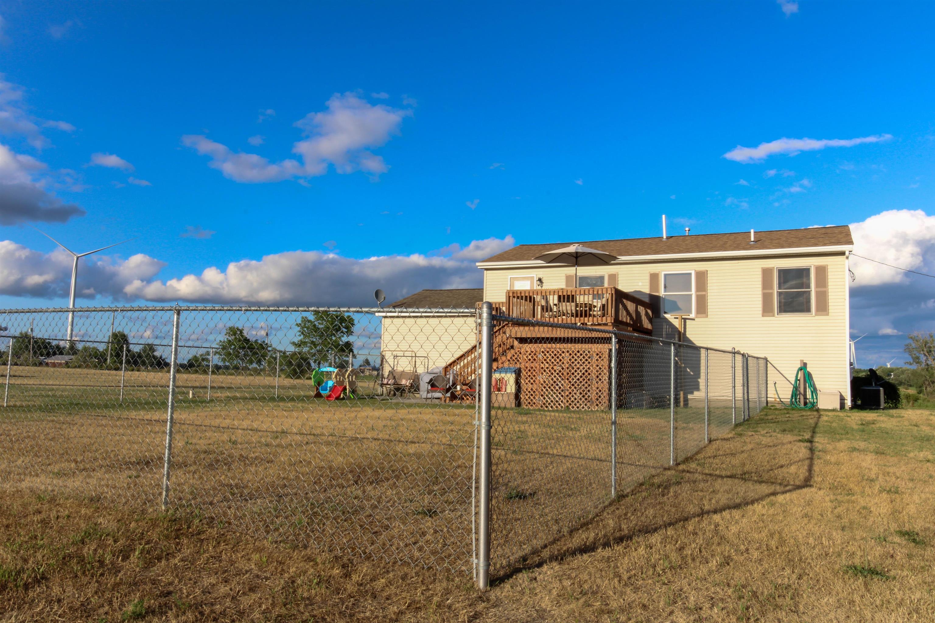 765 North Gilmore Road Mount Pleasant, MI 48858 - Photo 19 of 20 1902610-18.JPG