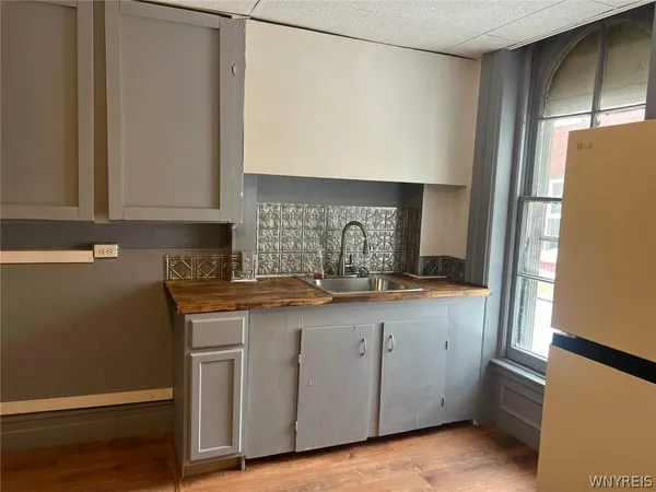 $565,000 | 159 Genesee Street, Lockport City, NY 14094