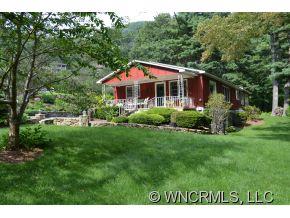 18 Atari Road Waynesville, NC 28786 - Photo 2 of 20