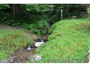 18 Atari Road Waynesville, NC 28786 - Photo 3 of 20