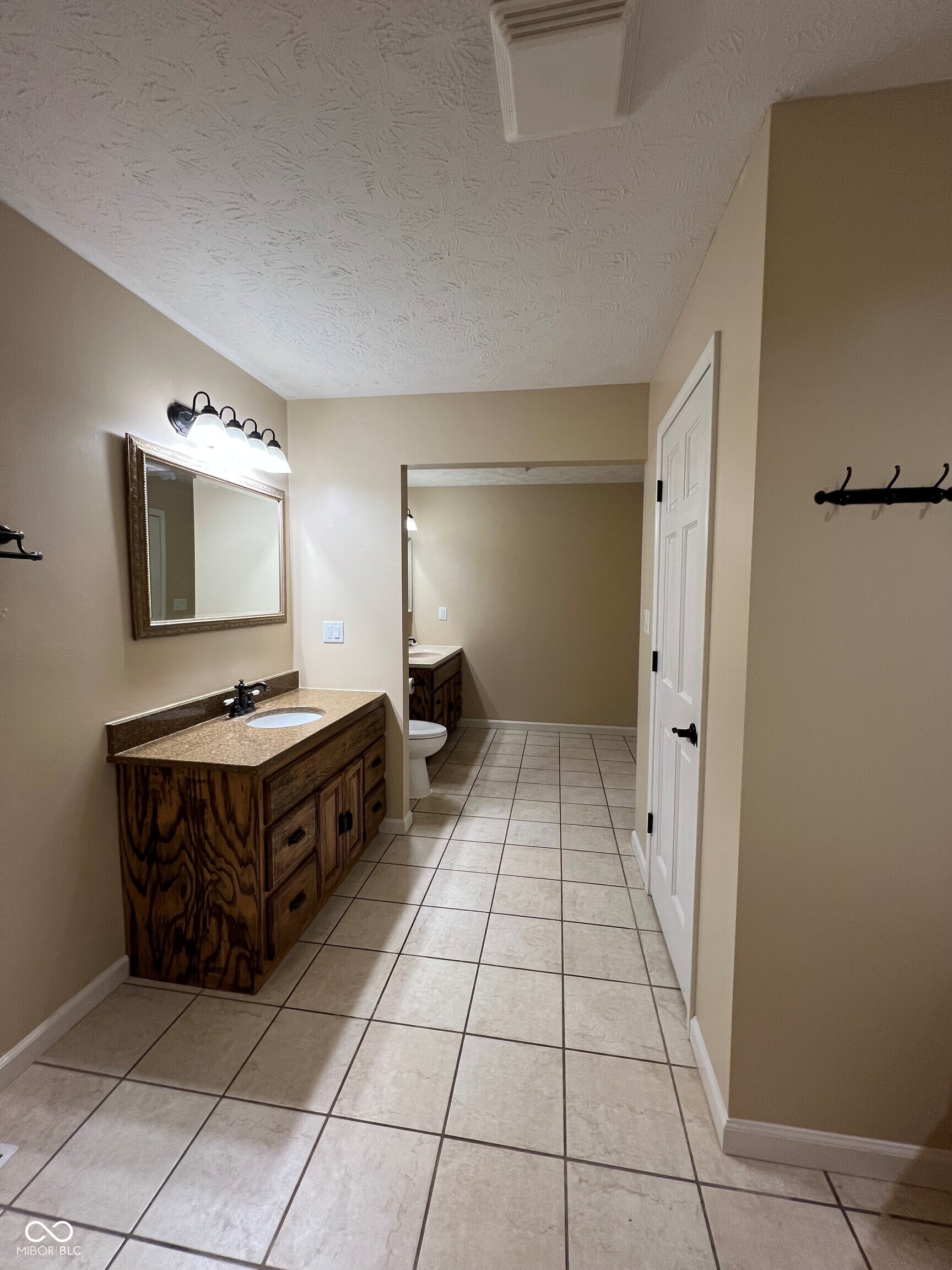 2018 Elizaville Road Lebanon, IN 46052 - Photo 14 of 45