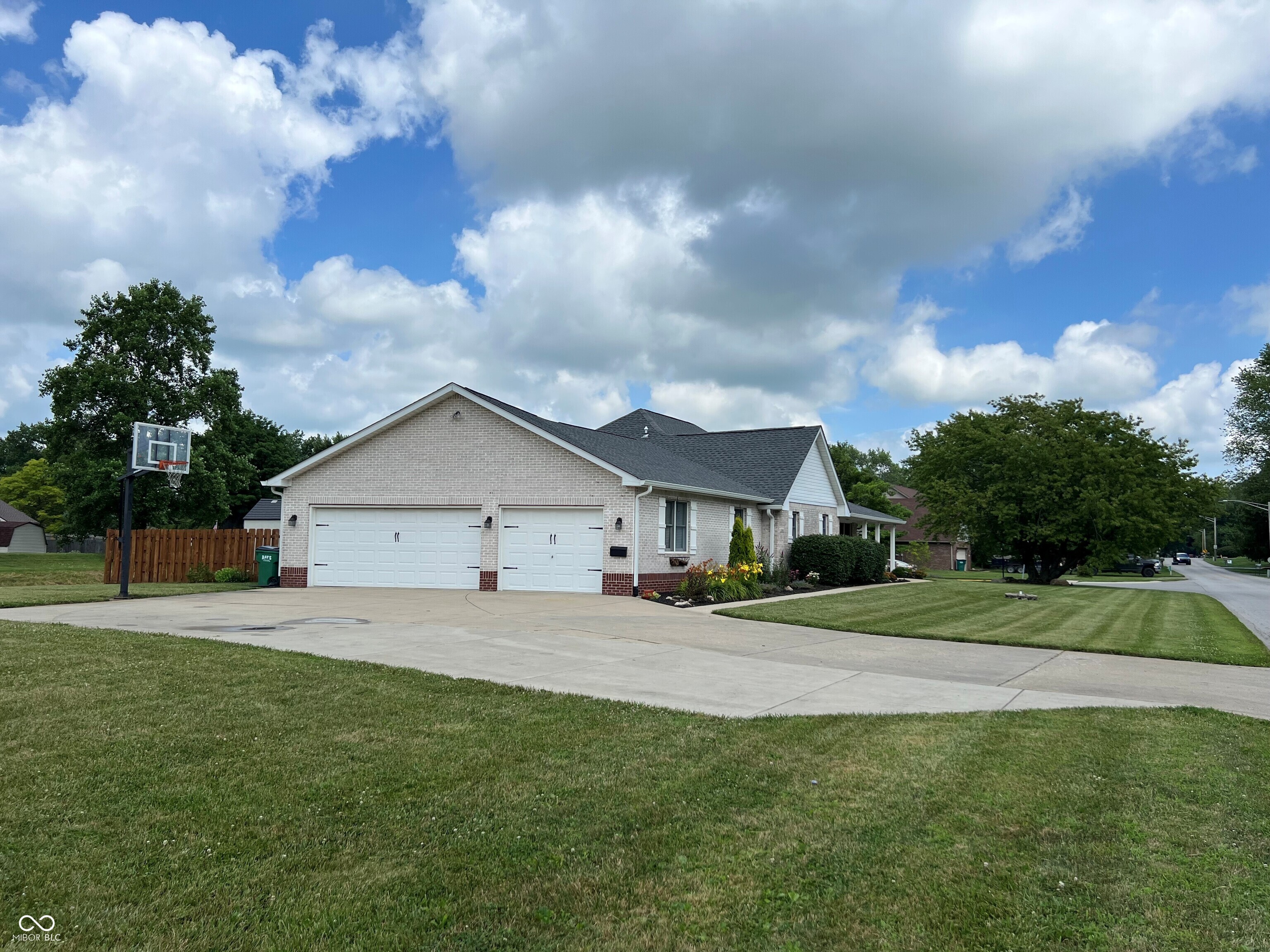 2018 Elizaville Road Lebanon, IN 46052 - Photo 4 of 45