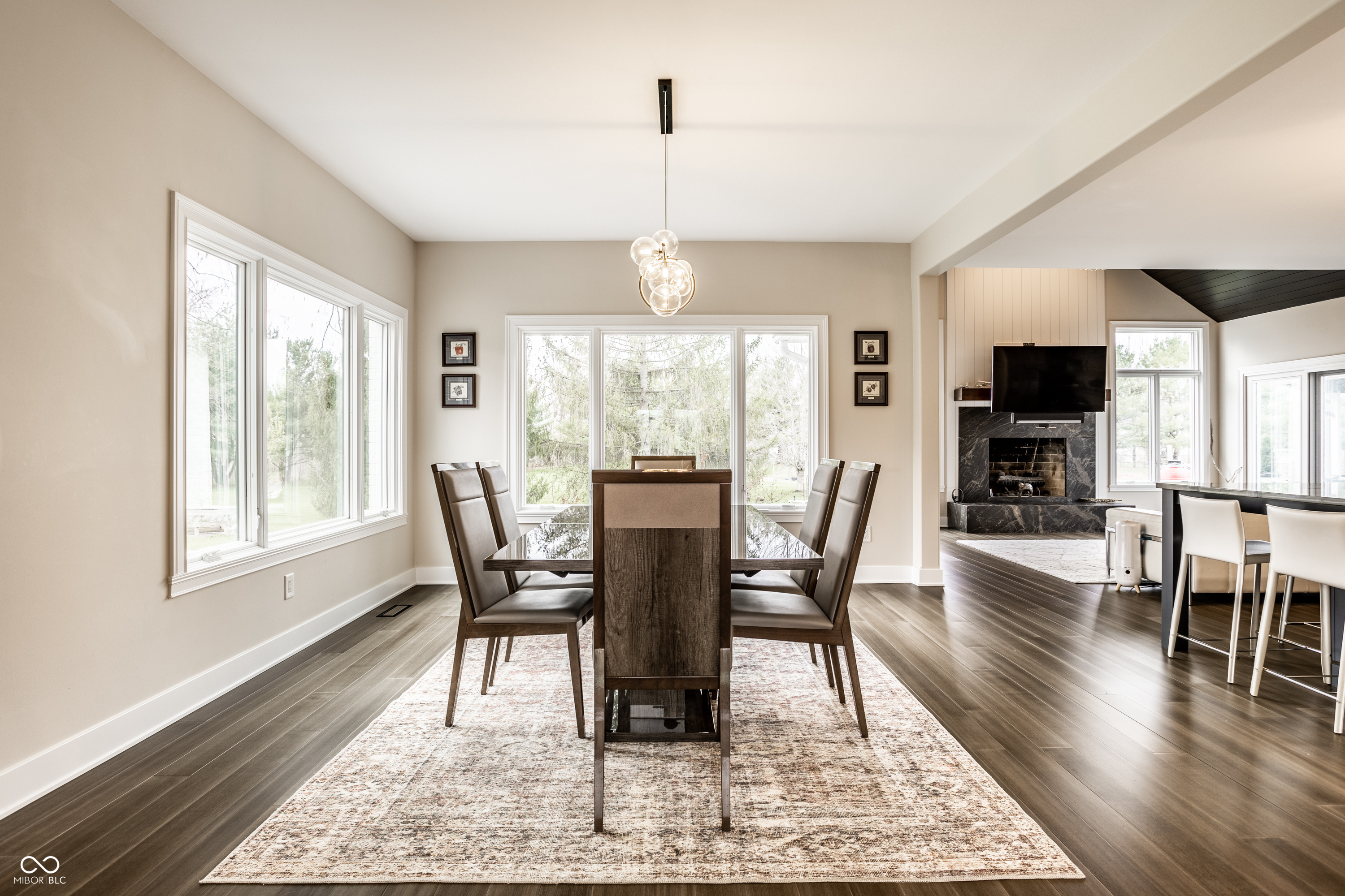 12886 West Road Zionsville, IN 46077 - Photo 4 of 58