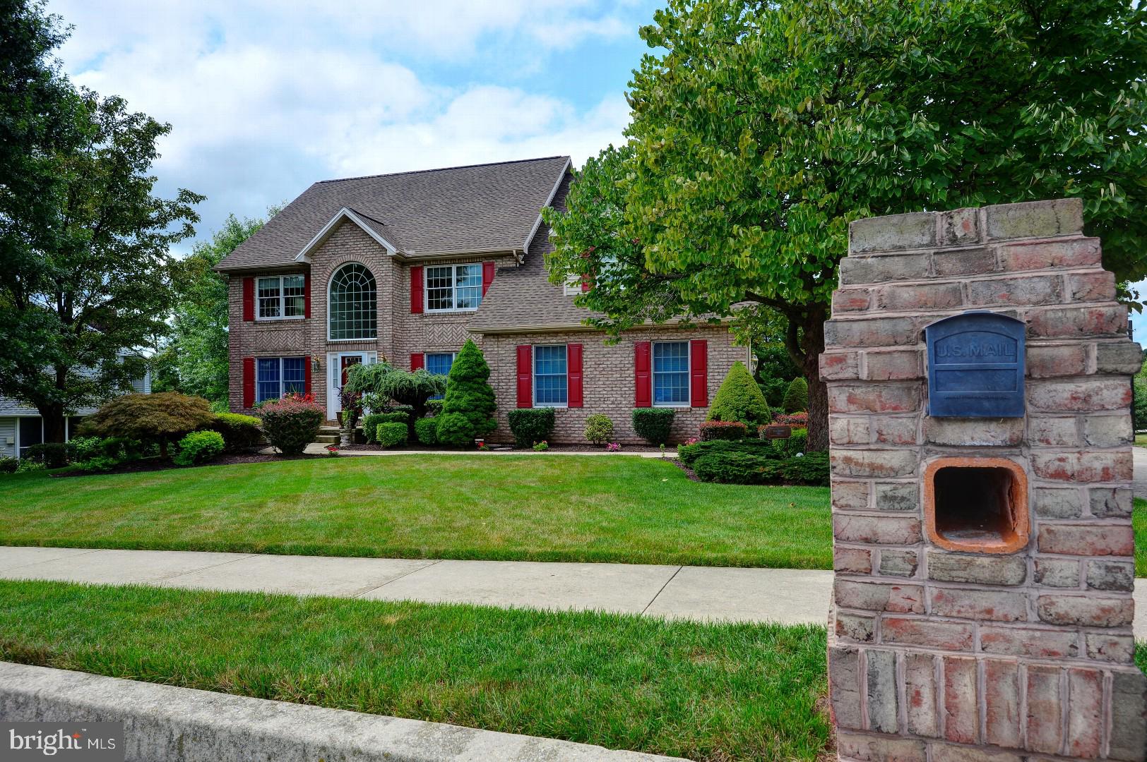 320 Deaven Road Harrisburg, PA 17111 - Photo 2 of 40 Gallery Image 2