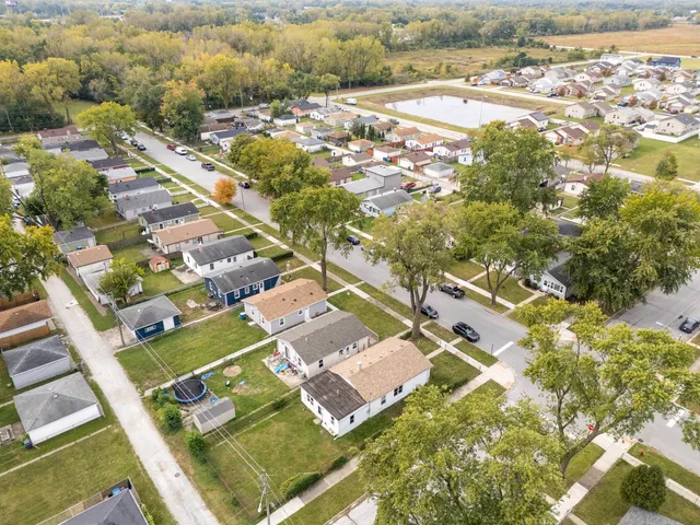 $199,999 | 14901 Richmond Avenue, Posen, IL 60469