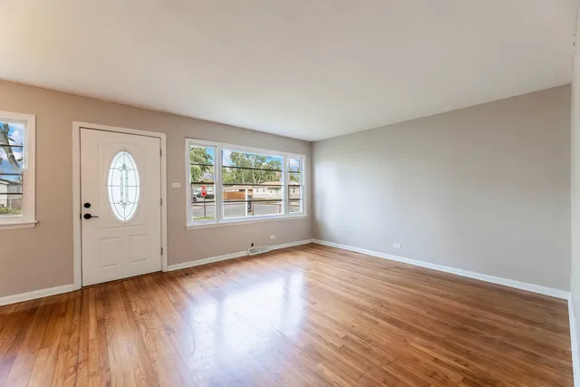 $199,999 | 14901 Richmond Avenue, Posen, IL 60469