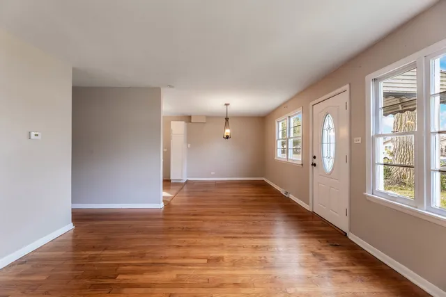 $199,999 | 14901 Richmond Avenue, Posen, IL 60469