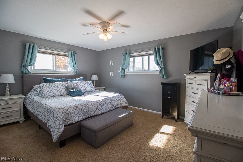 1714 Roselawn Road Cleveland, OH 44124 - Photo 12 of 27 Bedroom 1