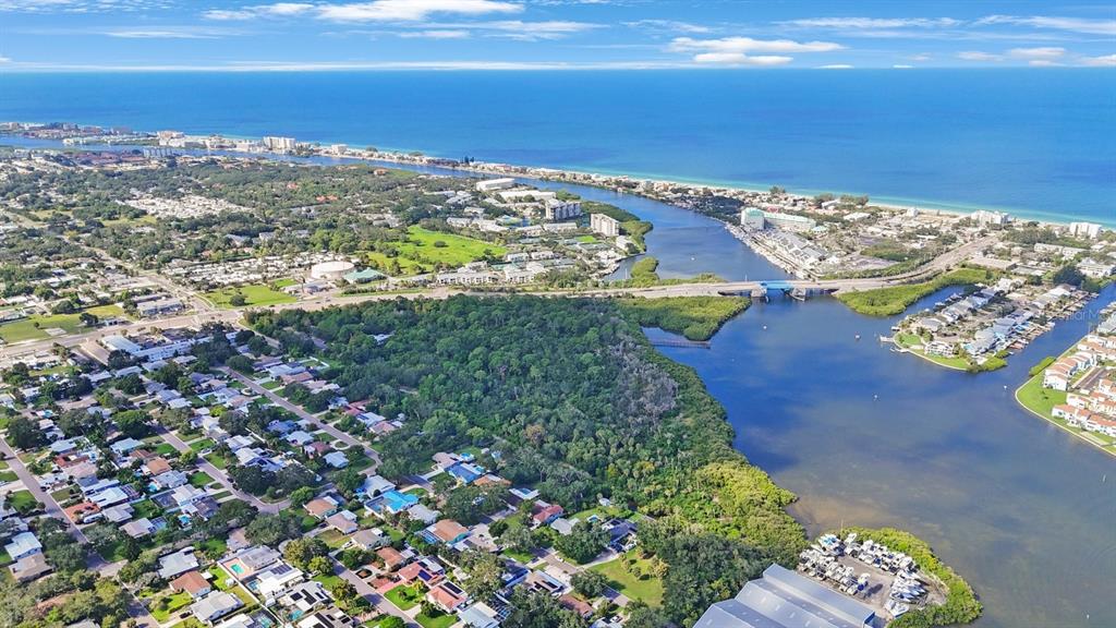 145th Lane Largo, FL 33774 - Photo 21 of 29 a view of an ocean