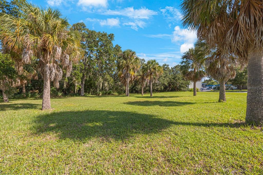 145th Lane Largo, FL 33774 - Photo 8 of 29 a view of a volley ball court