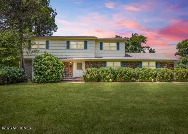 $719,000 | 39 Koster Drive, Freehold, NJ 07728