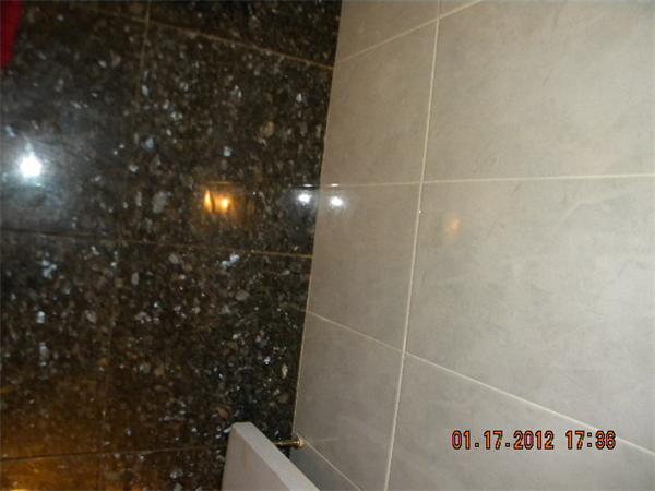 125 Newton Road Springfield, MA 01118 - Photo 21 of 24 a bathroom with a shower